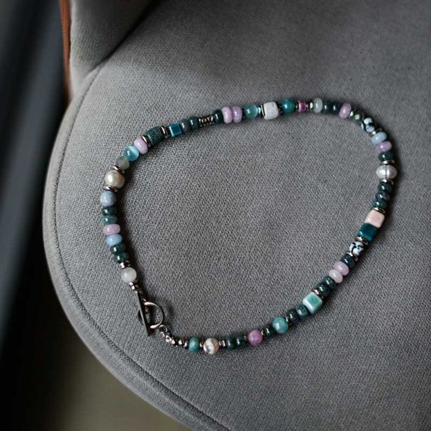 Colorful Crystal Beaded Choker - Mood