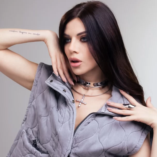 Pearl Cross Collar Necklace - City Vibe