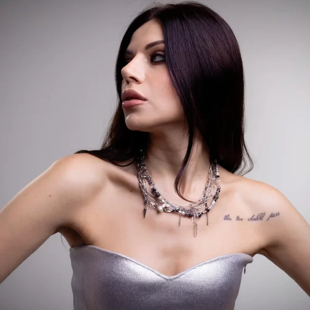 Layered Chain Necklace with Pearl & Spikes - Level up